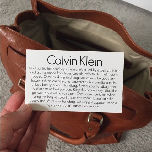 Calvin Klein leather bag - Picture 8 of 8
